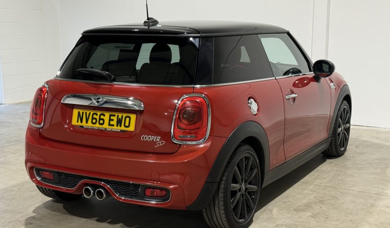 2016 Mini Cooper SD 2.0 full