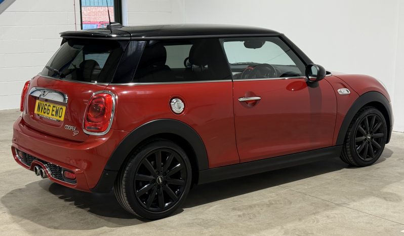 2016 Mini Cooper SD 2.0 full