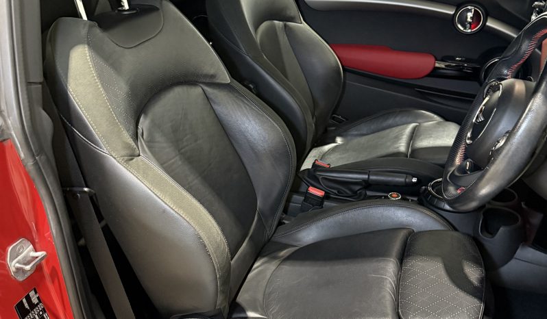 2016 Mini Cooper SD 2.0 full