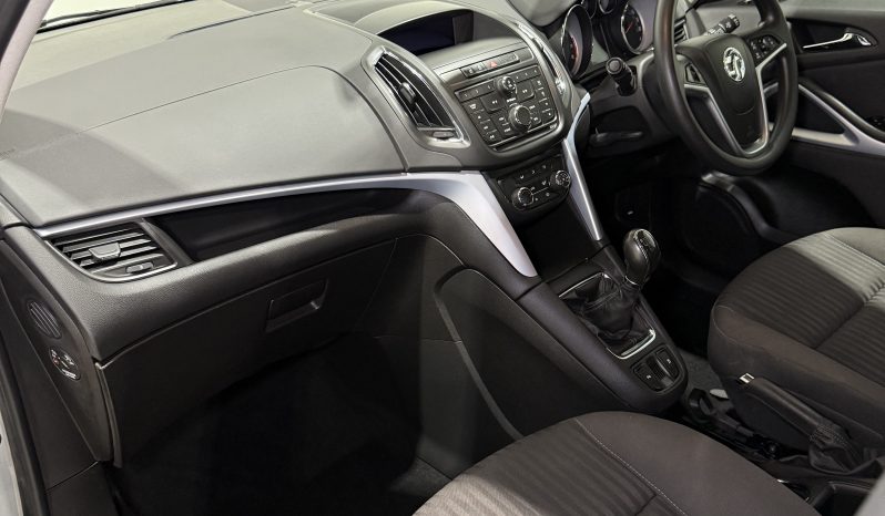 2015 Vauxhall Zafira 1.4 full