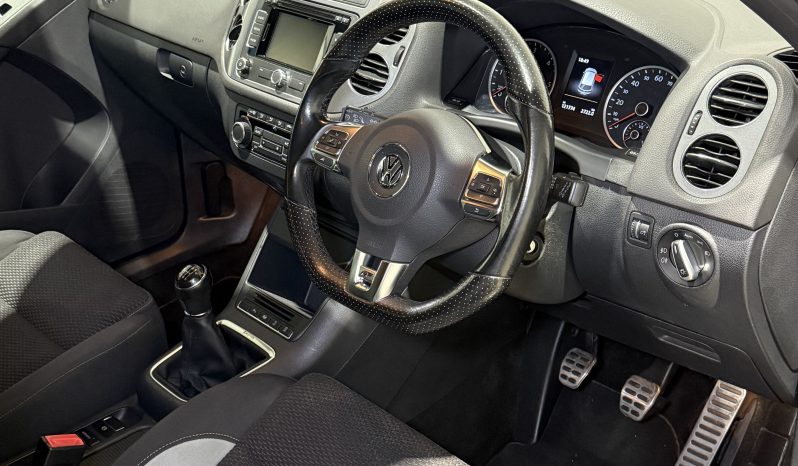 2015 VW Tiguan 2.0 TDI R-Line full