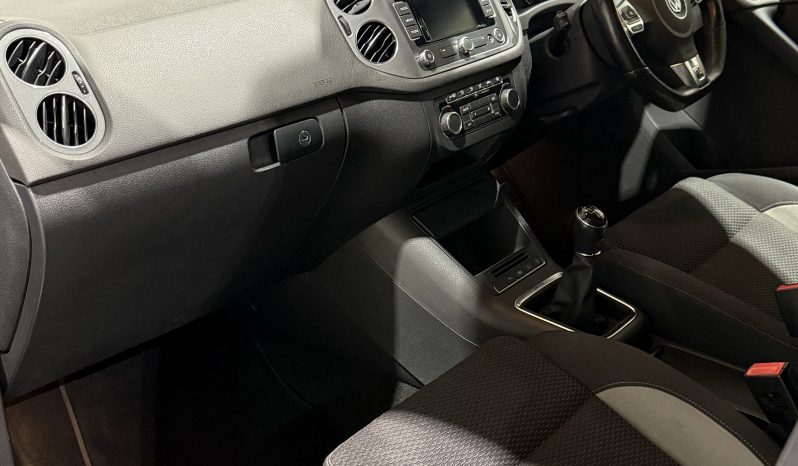 2015 VW Tiguan 2.0 TDI R-Line full