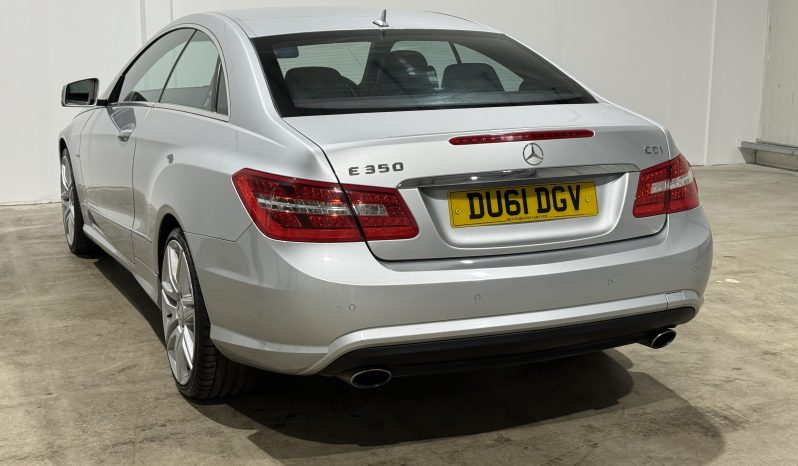 2011 Mercedes Benz E350 CDI V6 full
