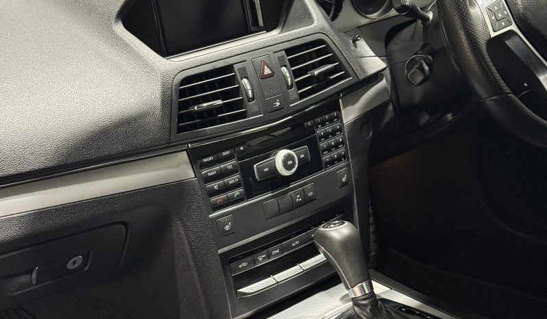 2011 Mercedes Benz E350 CDI V6 full