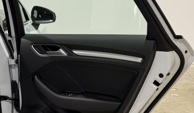 2014 Audi A3 Saloon full