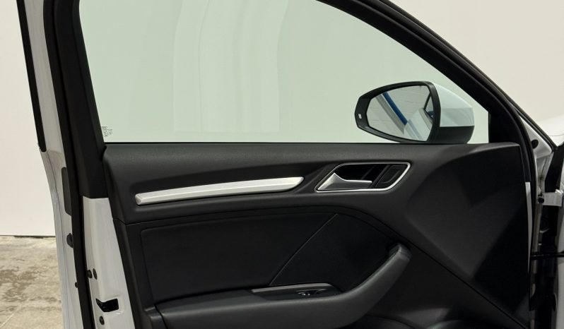 2014 Audi A3 Saloon full