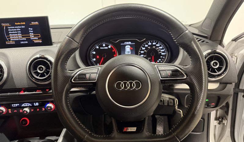 2014 Audi A3 Saloon full