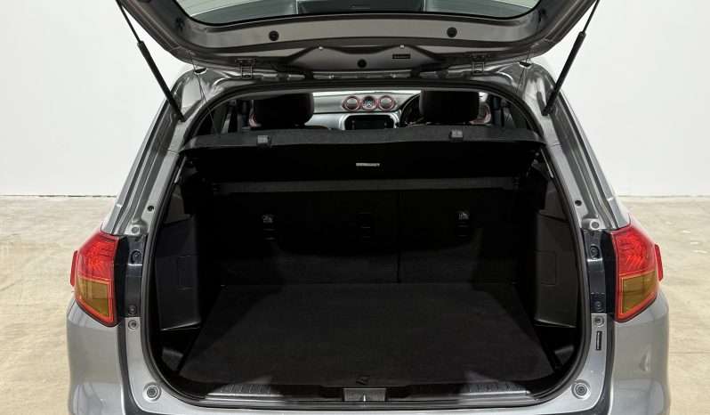 2018 Suzuki Vitara full