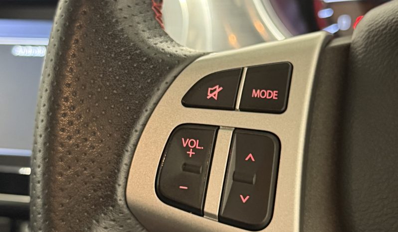 2018 Suzuki Vitara full