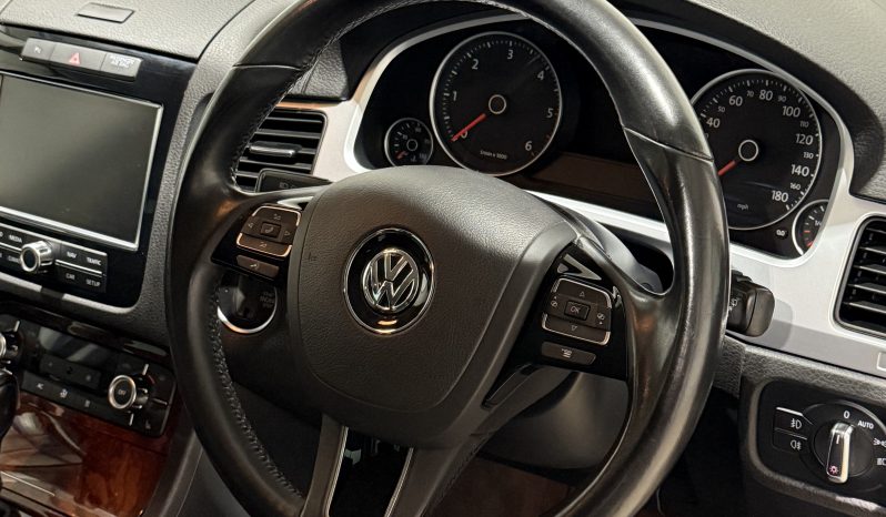 2012 VW Touareg 3.0 V6 TDI full
