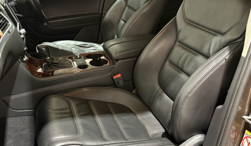 2012 VW Touareg 3.0 V6 TDI full