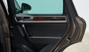 2012 VW Touareg 3.0 V6 TDI full