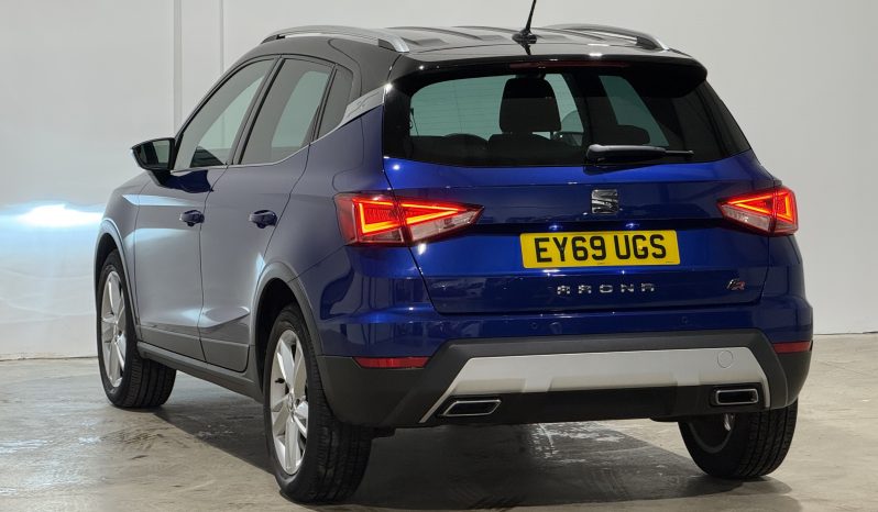 2019 SEAT Arona 1.0 TSI FR SUV full