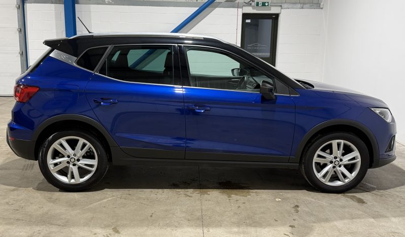 2019 SEAT Arona 1.0 TSI FR SUV full