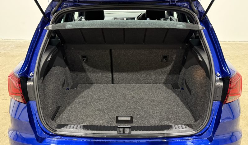 2019 SEAT Arona 1.0 TSI FR SUV full