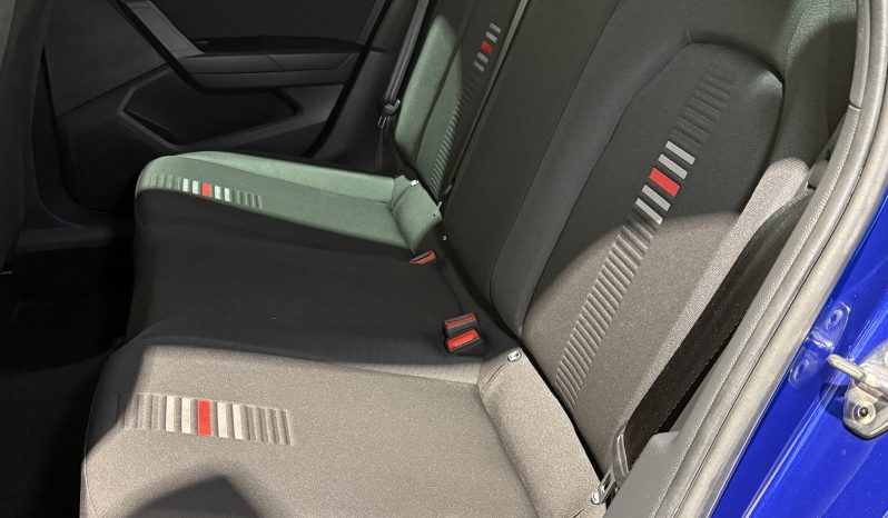 2019 SEAT Arona 1.0 TSI FR SUV full