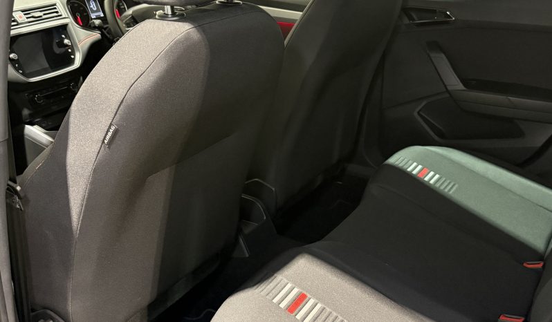 2019 SEAT Arona 1.0 TSI FR SUV full