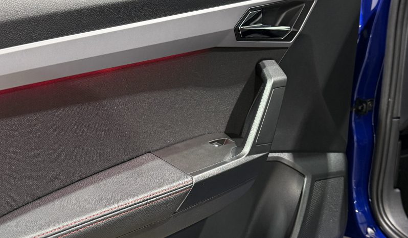 2019 SEAT Arona 1.0 TSI FR SUV full