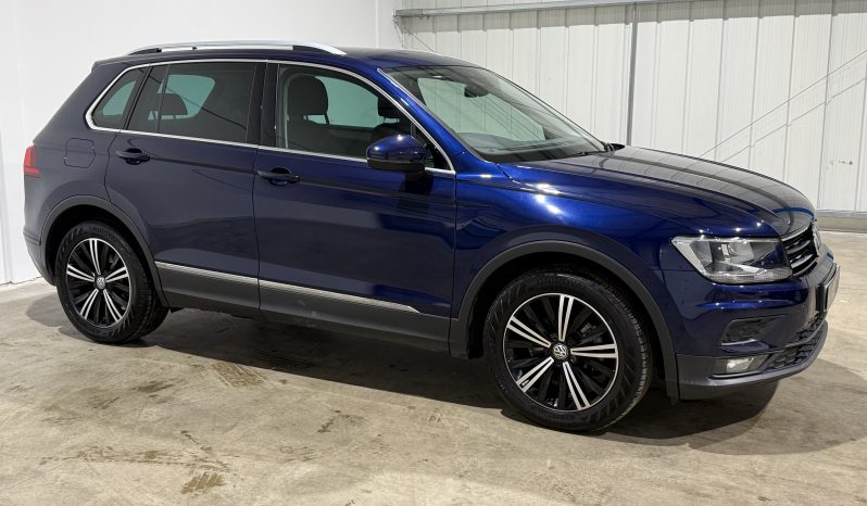 2018 Volkswagen Tiguan 2.0 TDI SE Navigation SUV full