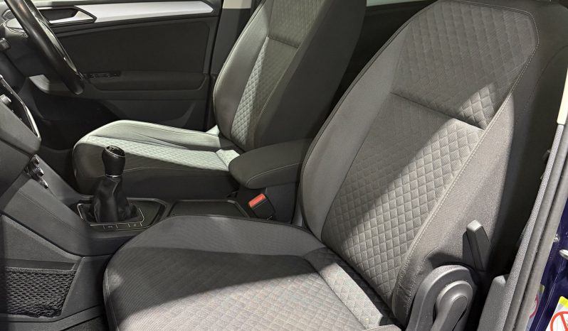 2018 Volkswagen Tiguan 2.0 TDI SE Navigation SUV full