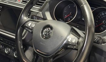 2018 Volkswagen Tiguan 2.0 TDI SE Navigation SUV full