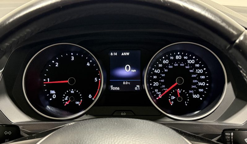 2018 Volkswagen Tiguan 2.0 TDI SE Navigation SUV full