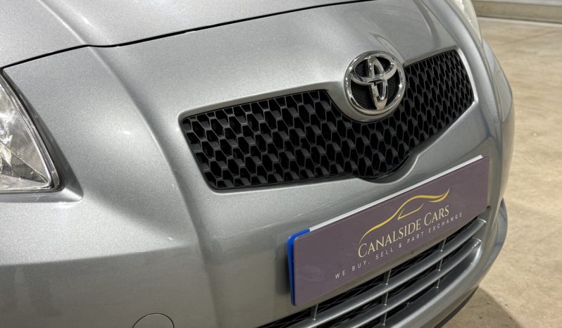 2008 Toyota Yaris 1.3 VVT-i TR full