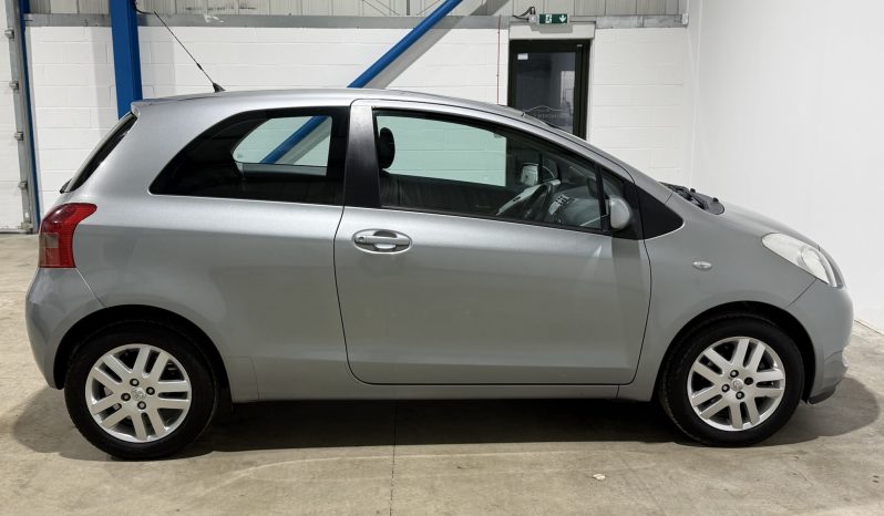 2008 Toyota Yaris 1.3 VVT-i TR full