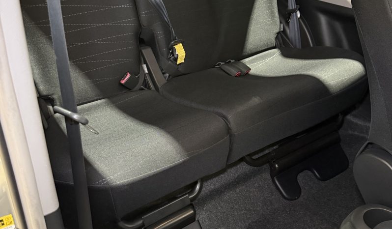 2008 Toyota Yaris 1.3 VVT-i TR full