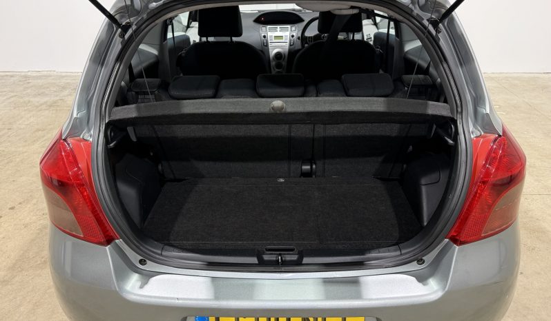 2008 Toyota Yaris 1.3 VVT-i TR full