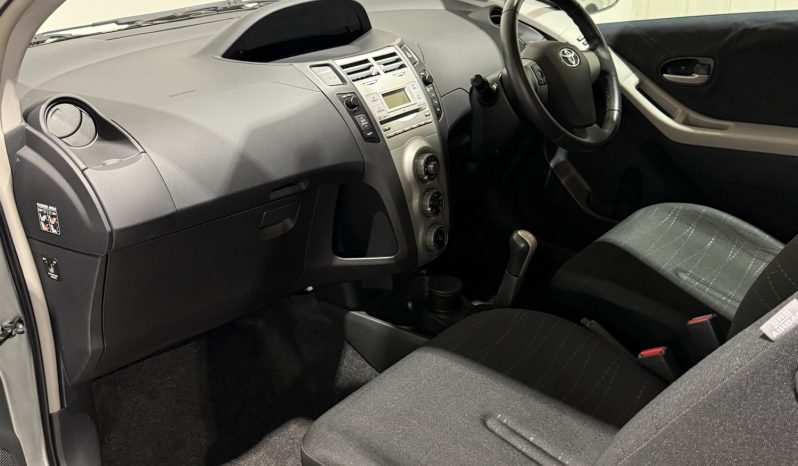 2008 Toyota Yaris 1.3 VVT-i TR full