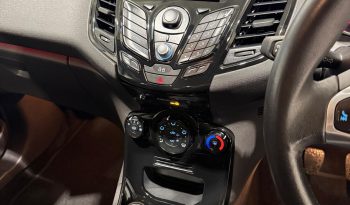 2014 Ford Fiesta 1.25 Zetec full