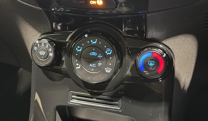 2014 Ford Fiesta 1.25 Zetec full