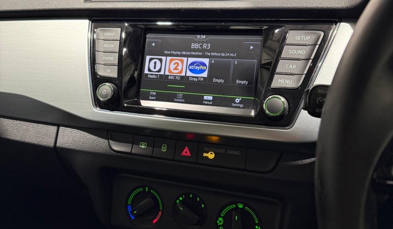 2017 Skoda Fabia 1.2 TSI SE full