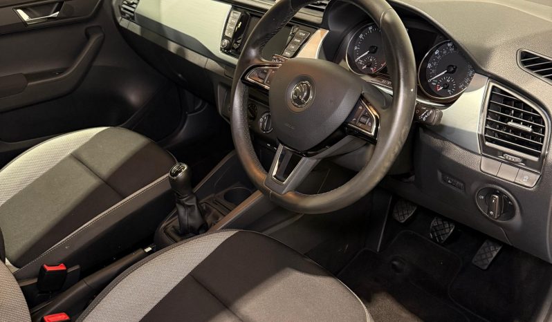 2017 Skoda Fabia 1.2 TSI SE full