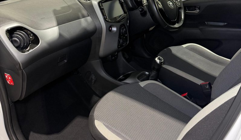 2021 Toyota AYGO 1.0 VVT-i x-play full