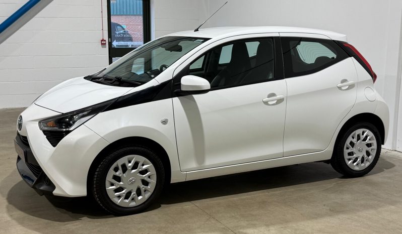2021 Toyota AYGO 1.0 VVT-i x-play full